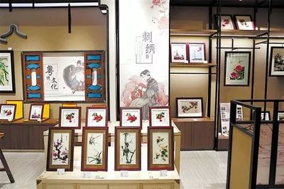嶺南非遺進(jìn)機(jī)場(chǎng) 工藝美術(shù)品零售的謀局之棋